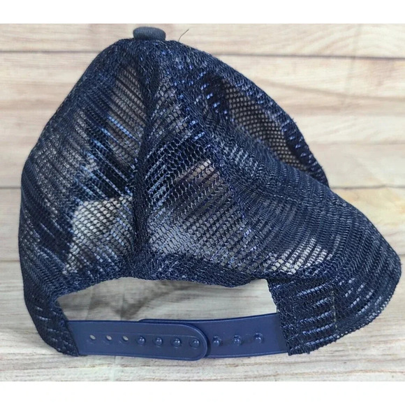 If The Back Is Rockin' Don't Come A-Knockin' Trucker Snapback Straw Hat Adult - Picture 2 of 3